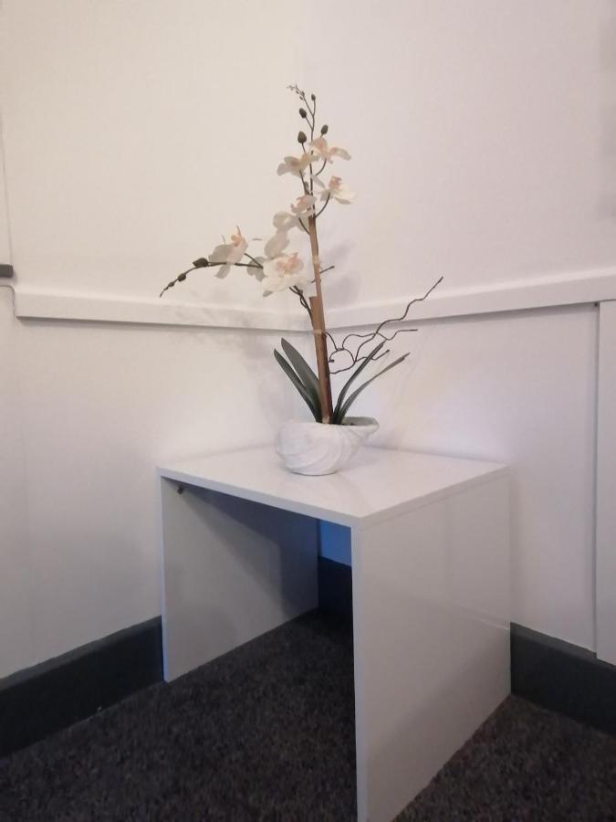 Cornwall Cornwall-chapmanswell Caravan A30 #41 Apartment Launceston